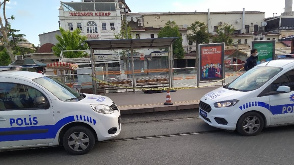 Fatih Beyazt tramvay duranda erkek cesedi bulundu
