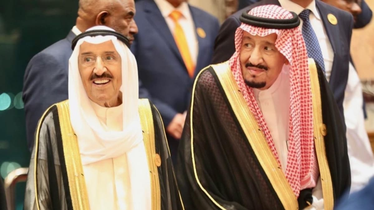 Kuveyt Emiri'nden, Suudi Arabistan Kral'na dostluk ierikli yazl mesaj 