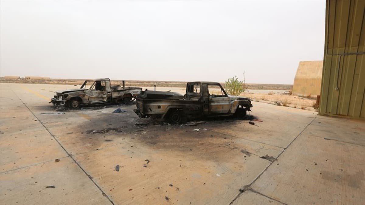 Libya ordusu, Hafter milislerinin geride brakt tuzaklar ve maynlar temizliyor