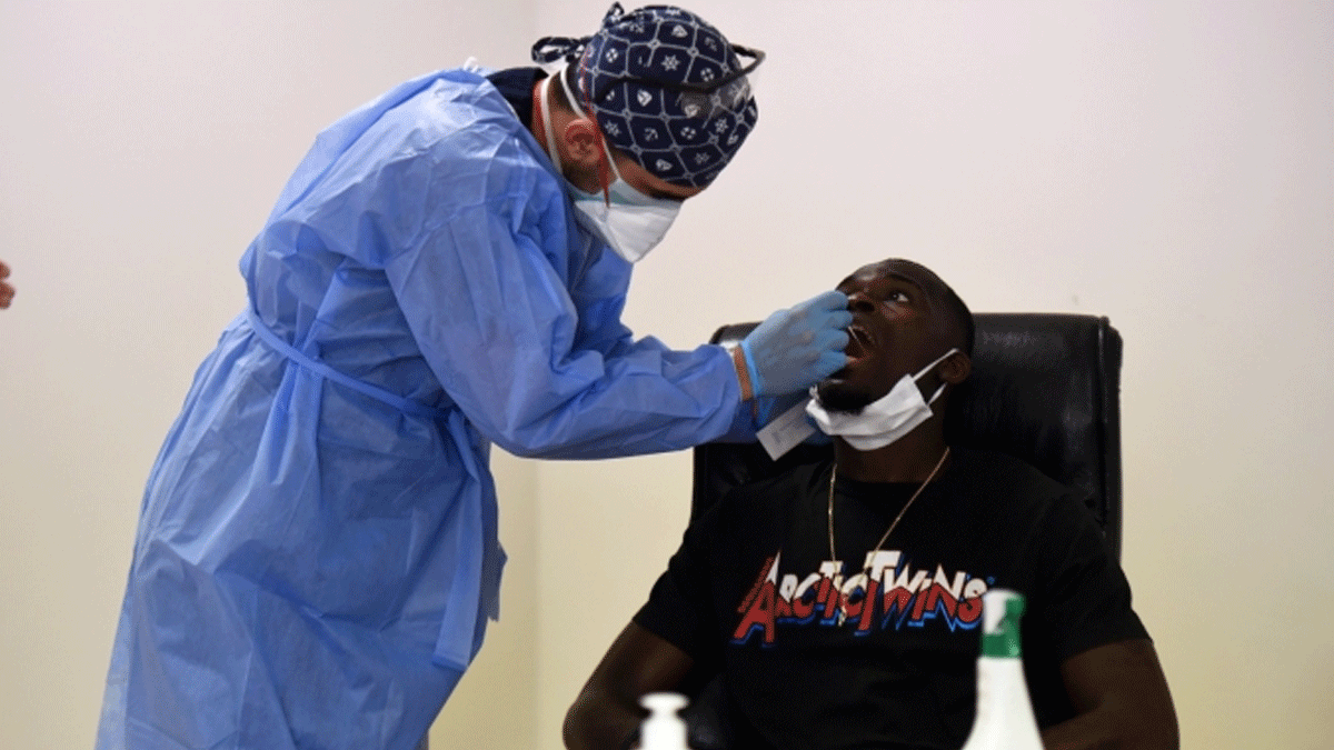 Yukatel Denizlispor'da ikinci kez koronavir�s testi yap�ld�