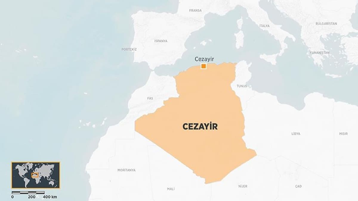 Cezayir'de ksmi sokaa kma yasa 15 gn uzatld