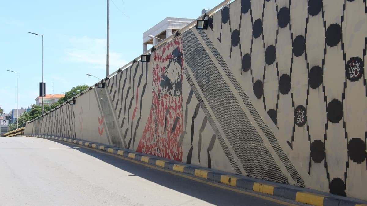 Lbnanl sanatlar, Kuds'e destek iin Filistin kefiyesinin grafitisini izdi