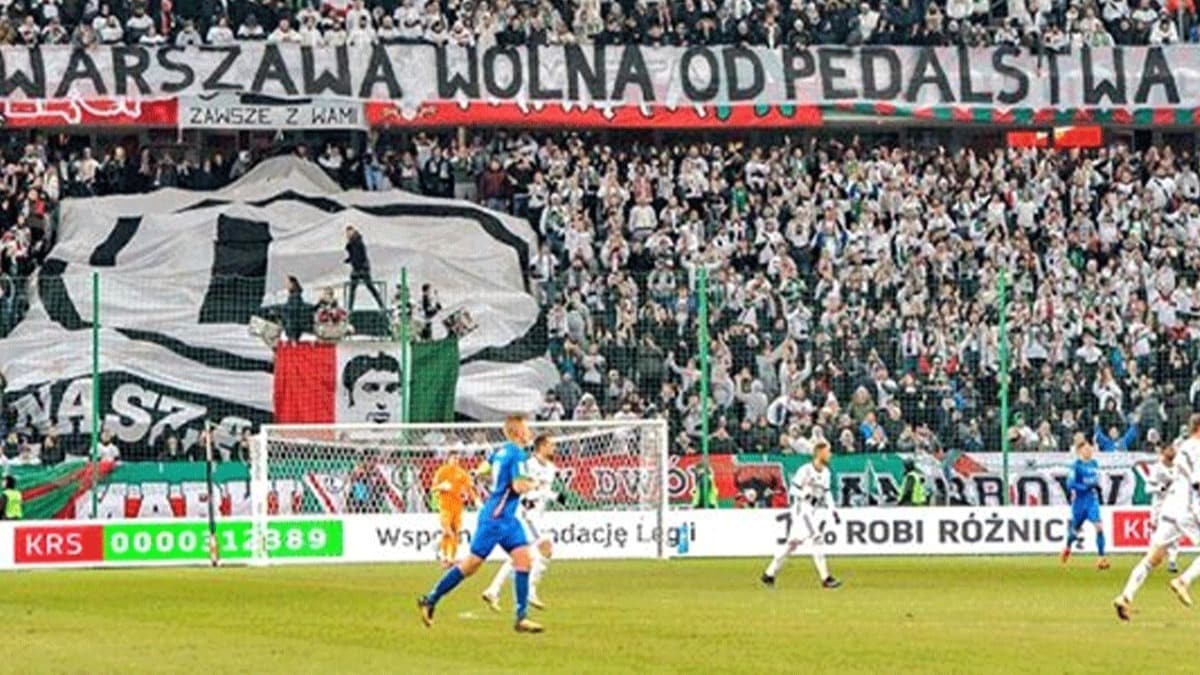 Polonya futbol liglerinde karlamalara taraftar alnacak
