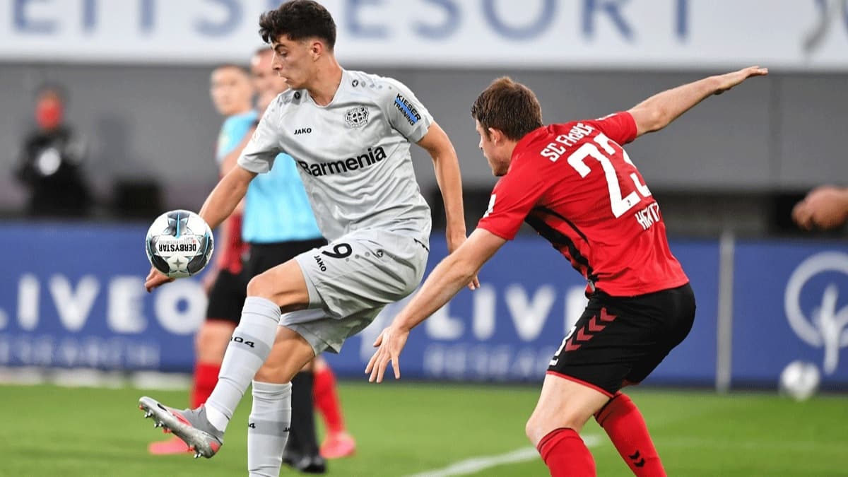 Bayer Leverkusen - Freiburg manda 3 puan Leverkusen ald