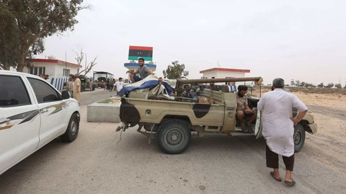 Libya ordusu Hafter milislerinin igalindeki blgelerde ilerliyor