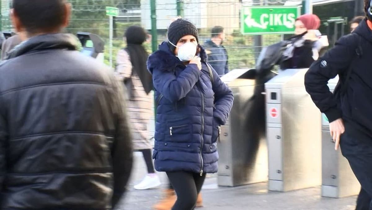 Kovid-19'u belirtisiz ge�irenler i�in 'antikor testleri' ba�lad�