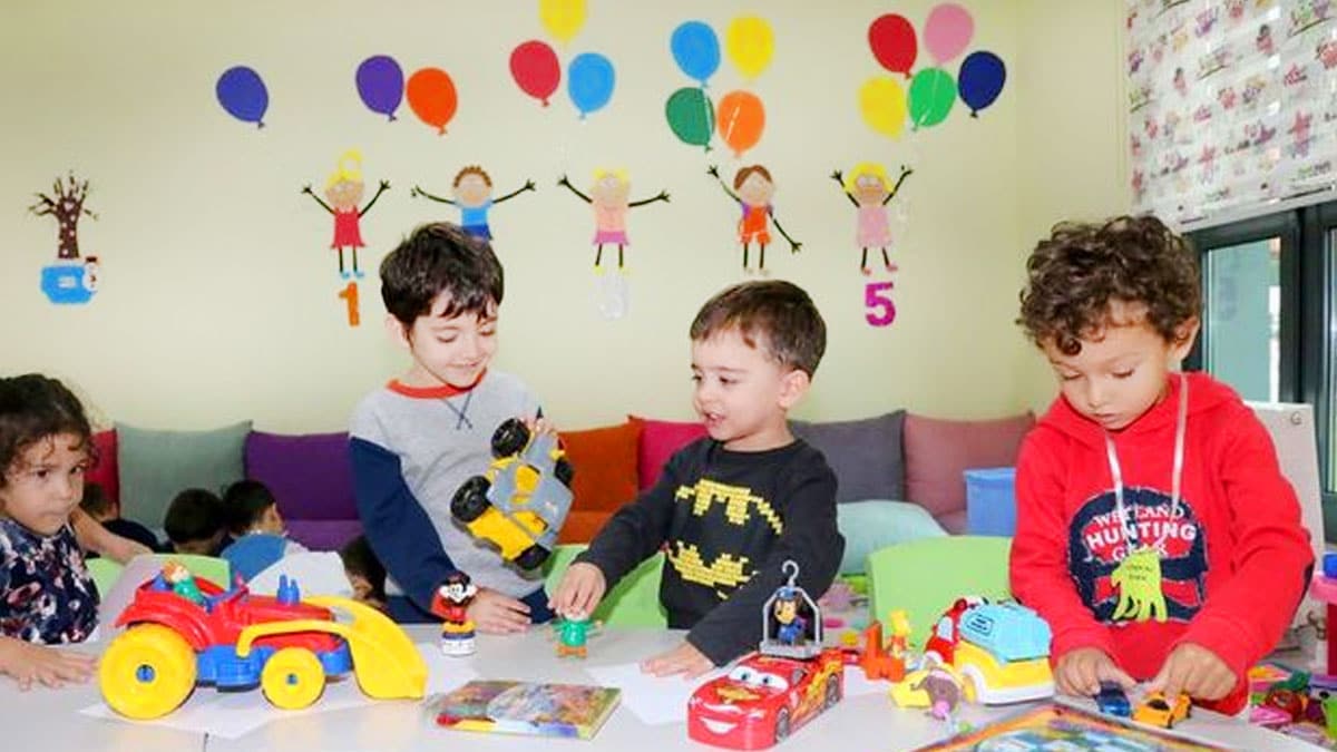 Kre�ler a��ld� m�? Koronavir�s sonras� normalle�mede kre� ve kre� ve g�nd�z bak�m evlerinde al�nan �nlem ve kurallar