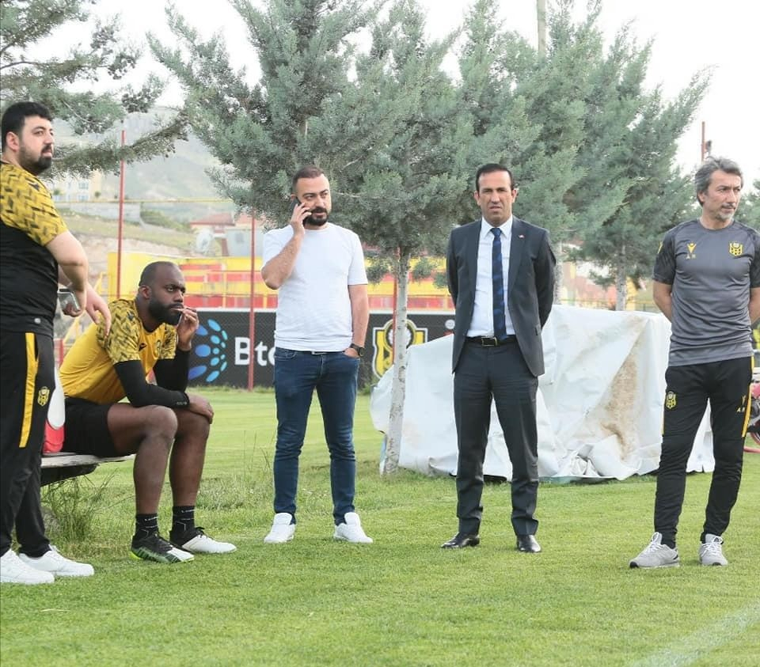 Yeni Malatyaspor'dan G�khan T�re ve Be�ikta� a��klamas�