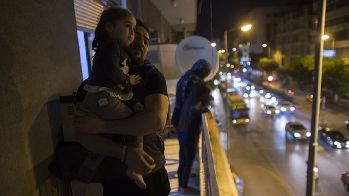 Yunanistan'da mlteciler evsiz kalma riskiyle kar karya 