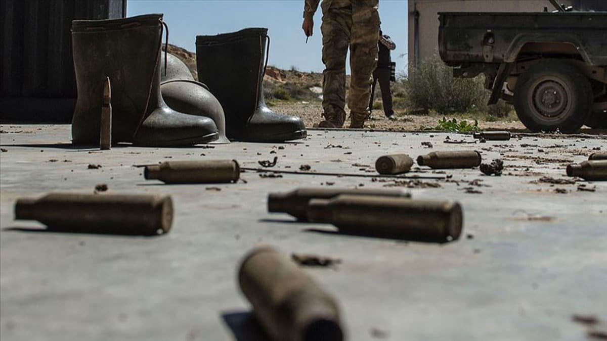 Darbeci Hafter milisleri yine sivilleri hedef ald: 5 l