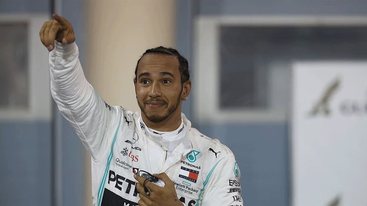 Formula 1'de Mercedes'ten Hamilton'a George Floyd destei