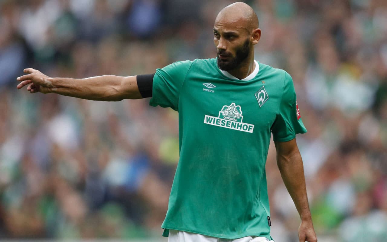 Trabzonspor'da �mer Toprak s�rprizi