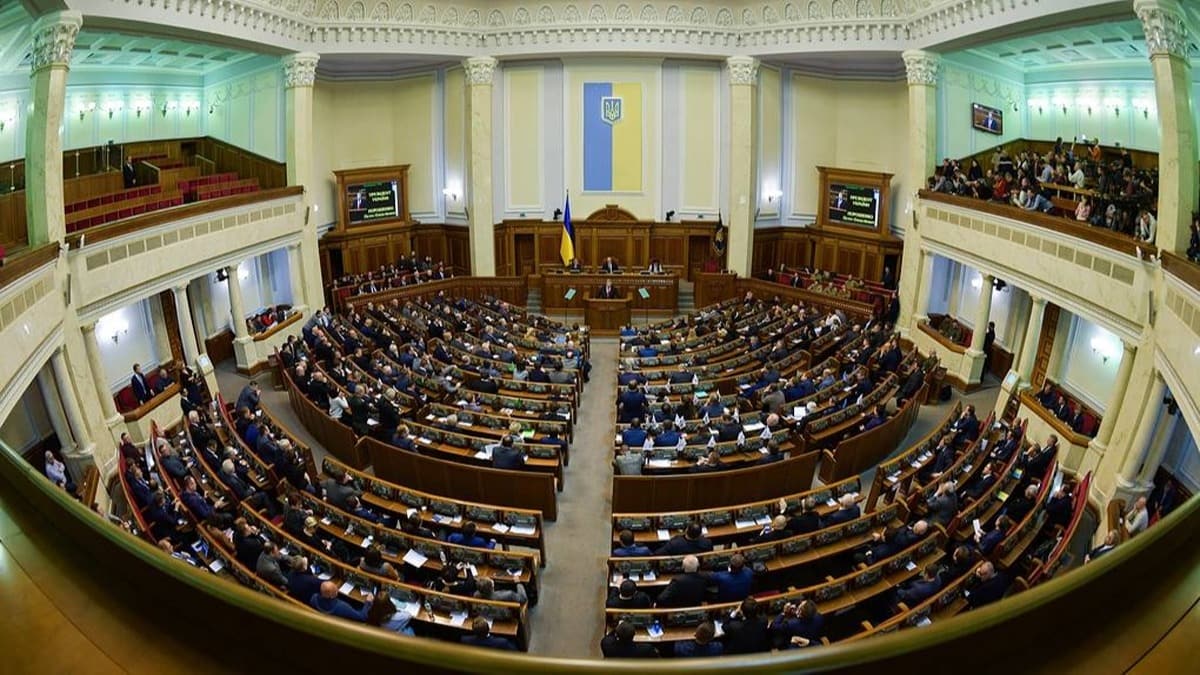 Ukrayna Parlementosu, ''Krm Tatar srgnn soykrm olarak tanyn'' tasarsn kabul etti