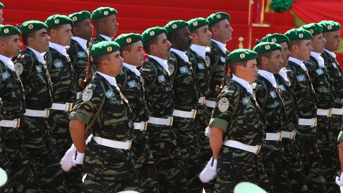 Cezayir ordusundan yurt dna asker gndermeyle ilgili Anayasa deiiklii teklifine destek