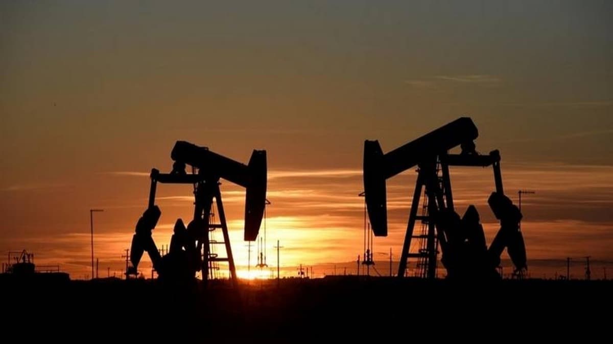 BAE, Hafter'e destek iin Libya petroln illegal yollarla satmaya alyor