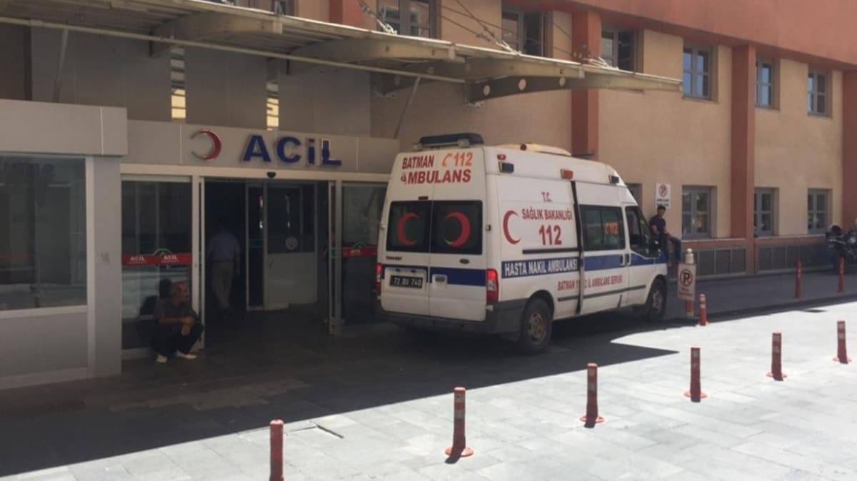 Balkondan den ocuk ar yaraland 