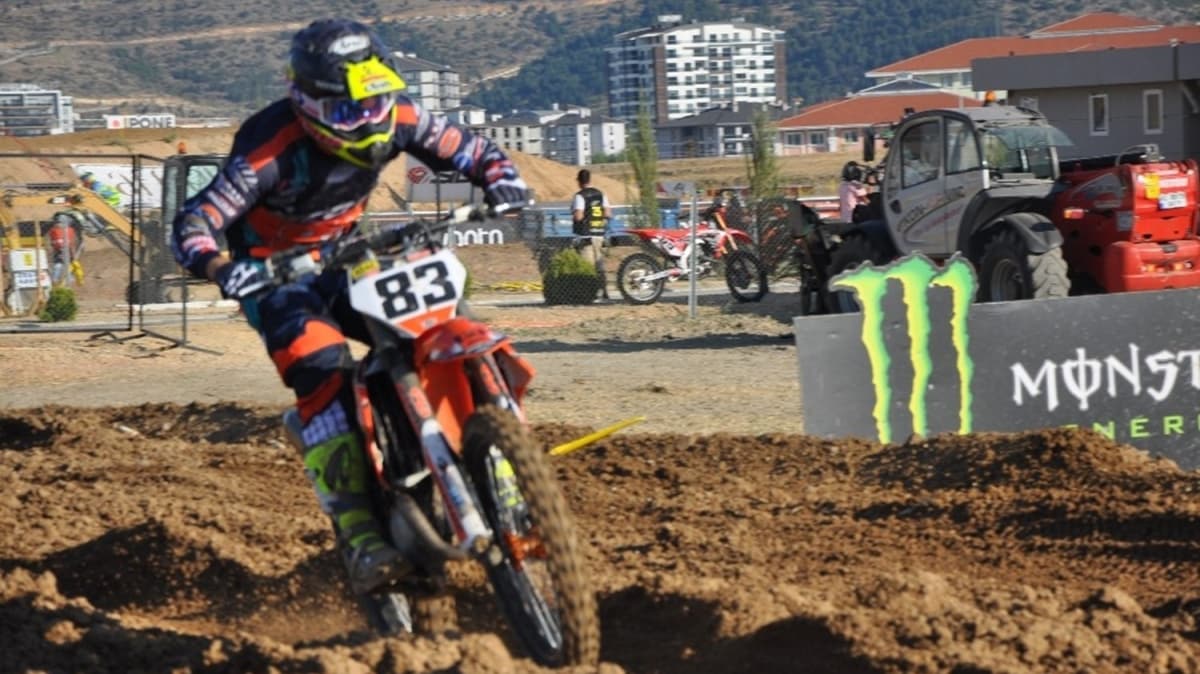 Dnya Motokros ampiyonas'nn takvimi akland