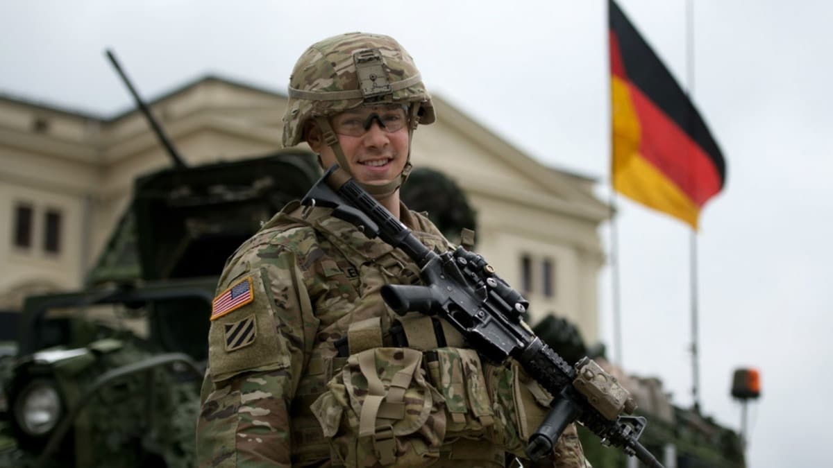 Trump'tan Pentagon'a Almanya'daki ABD askerlerinin bir ksmn ekme talimat