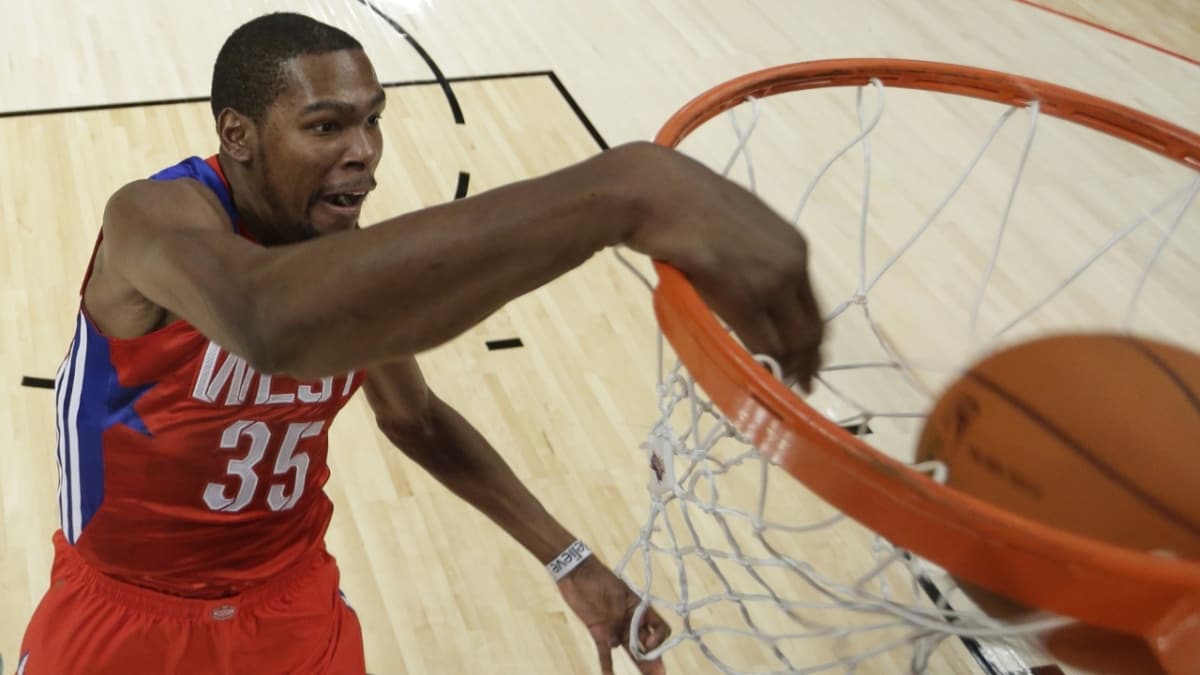 Kevin Durant kendisini yeni sezona saklad