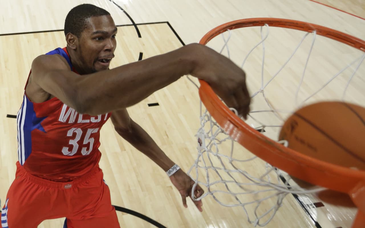 Kevin Durant kendisini yeni sezona saklad�
