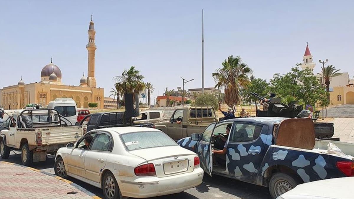 Libya'da Hafter milislerinden kurtarlan blgelerde gvenlik operasyonu