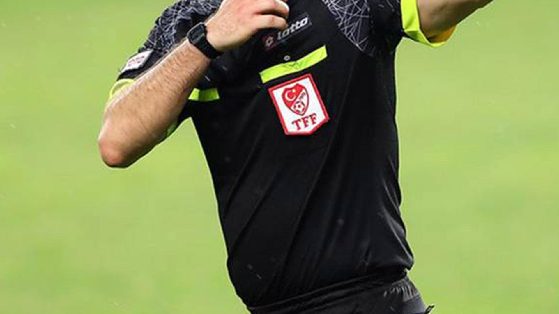 TFF: T�m hakemlerimizin koronavir�s test sonu�lar� negatif ��km��t�r