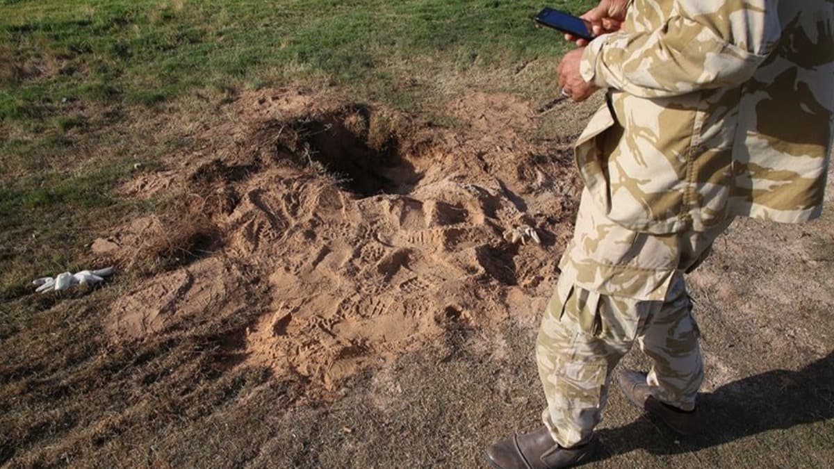 Libya'nn bakenti Trablus'un gneyinde Hafter milislerinin tuzaklad mayn patlad