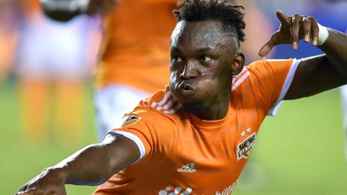 Alberth Elis'ten Fenerbahe aklamas