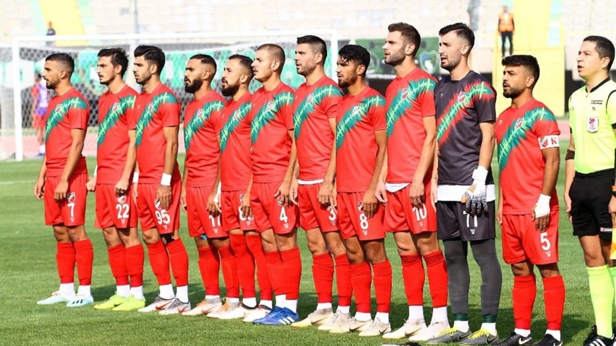 Karyakal futbolcuda koronavirs tespit edildi