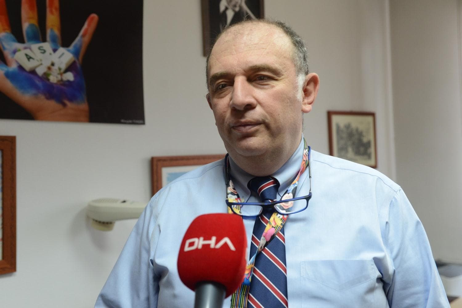 Bilim Kurulu �yesi Kara'dan 'a�� takvimi' a��klamas�