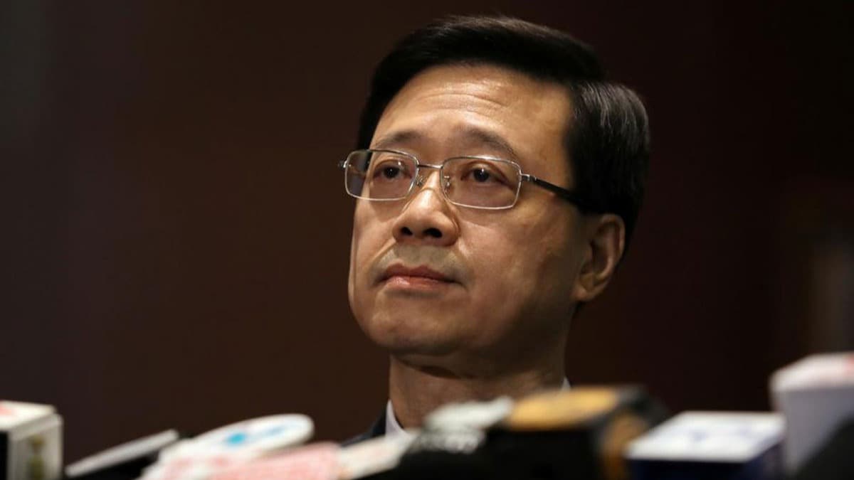 Hong Konglu yetkili, Tayvan ve ABD'yi ''hkmet kart protestolarda parma olmakla'' sulad 