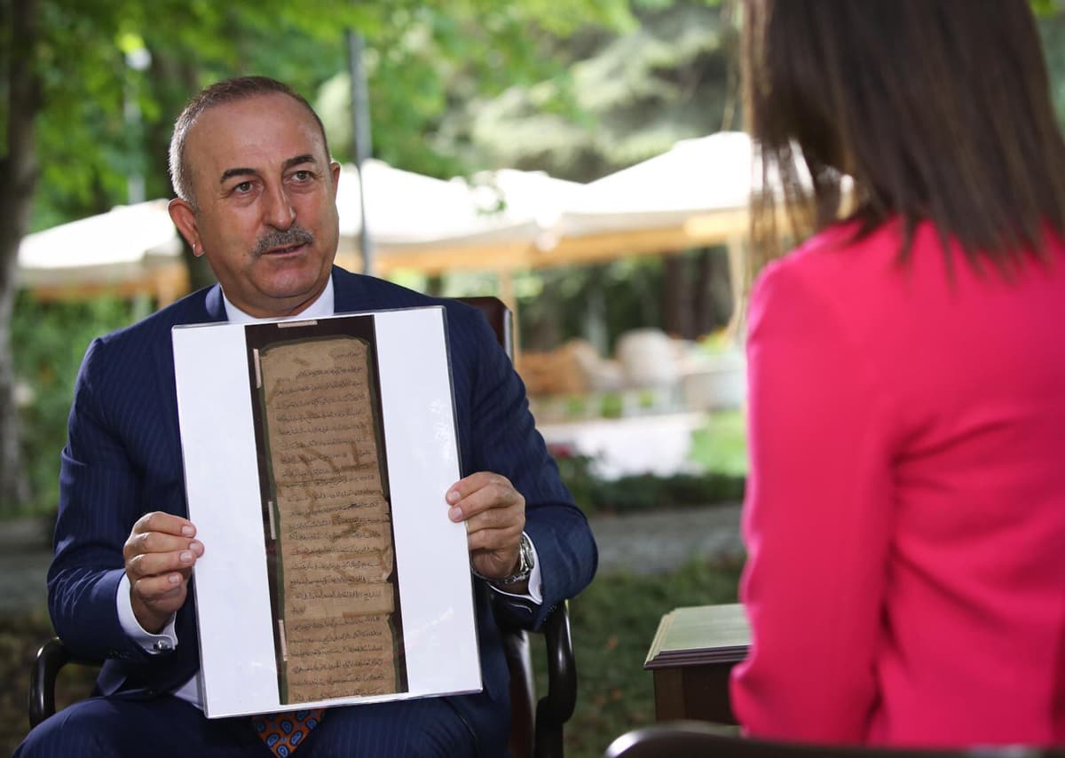 Bakan �avu�o�lu'dan Yunanistan'a tarihi cevap