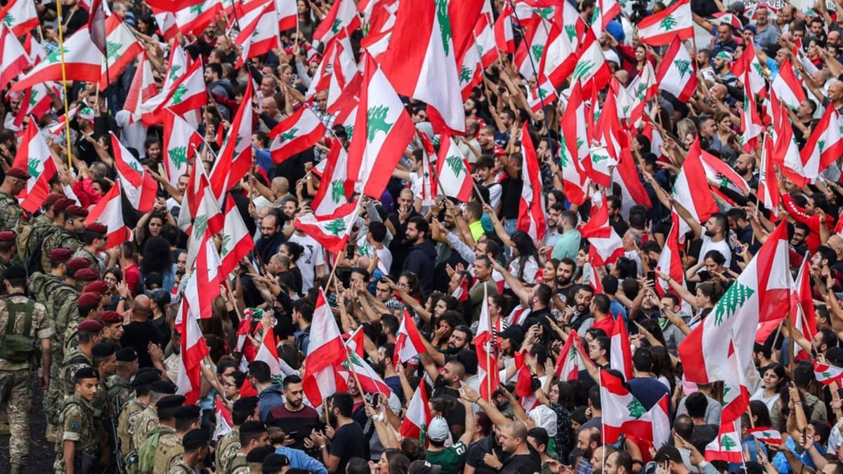 Lbnan'da ekonomik kriz protestolar sryor