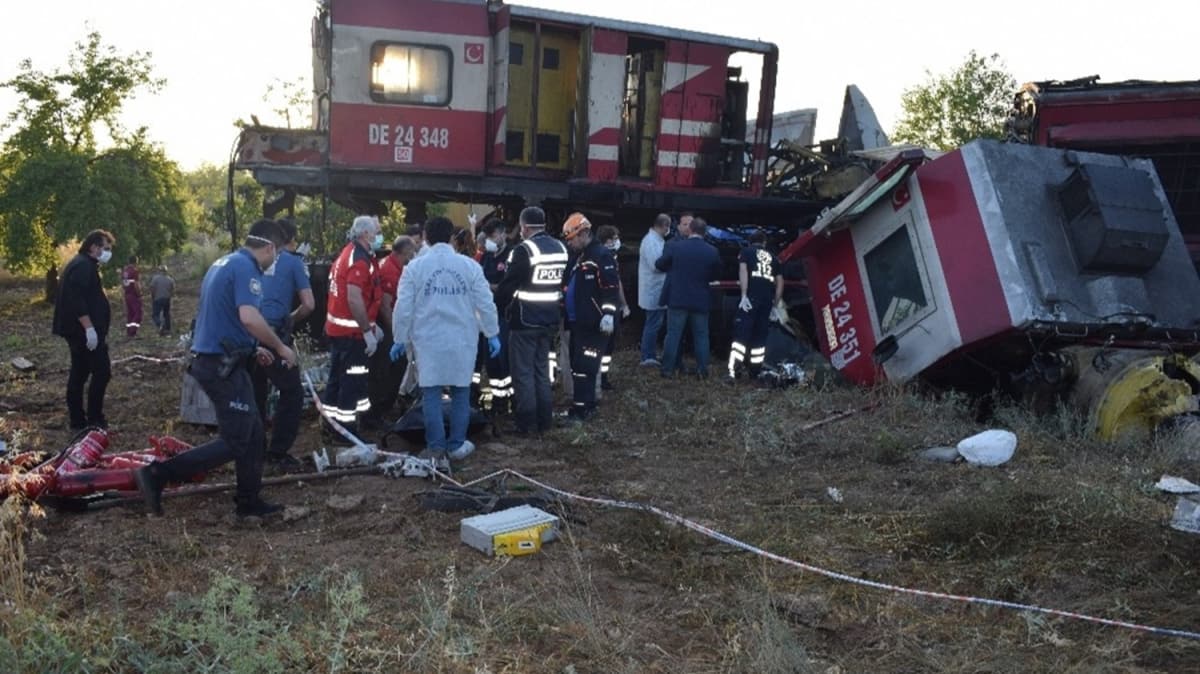 Malatya'da iki yk treni arpt: 2 l, 2 yaral