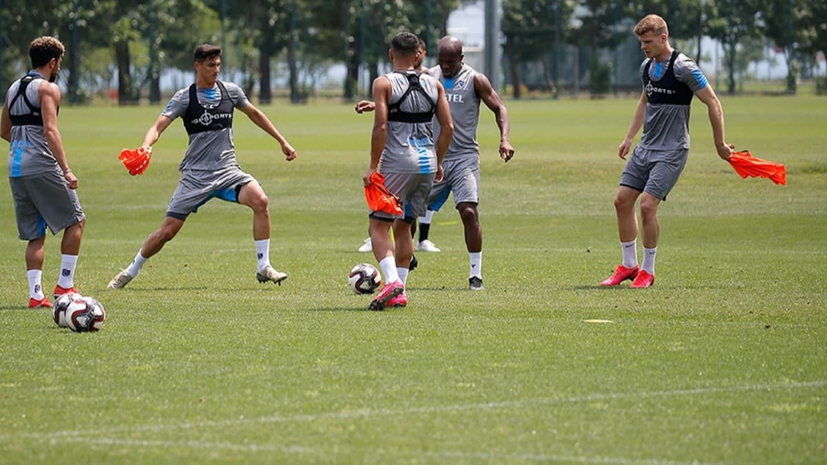 Trabzonspor, Fenerbahe mann taktiini alt