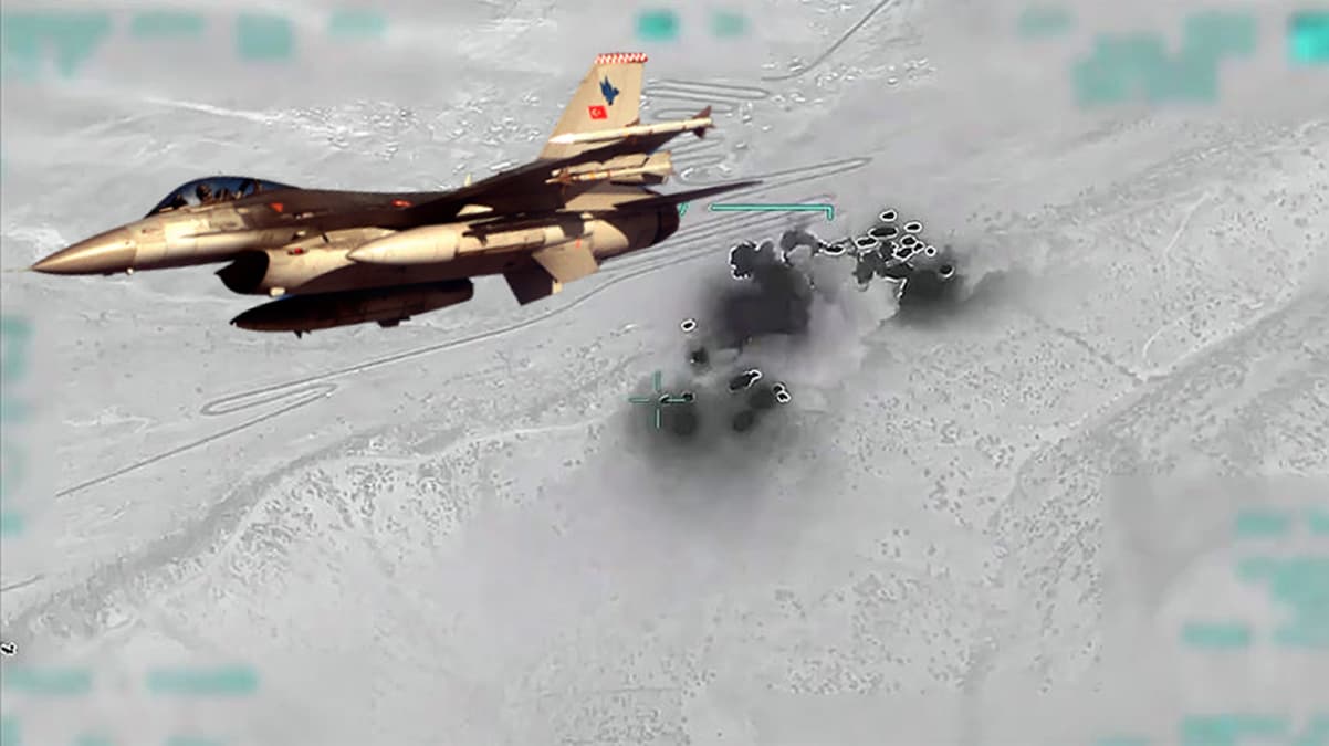 Dikkat �eken zamanlama: TSK, PKK'n�n can�n� �ok ac�tt�