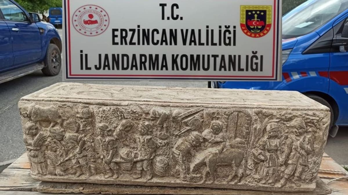 Erzincan'da lahit mezarn satmaya alan 3 kii yakaland 