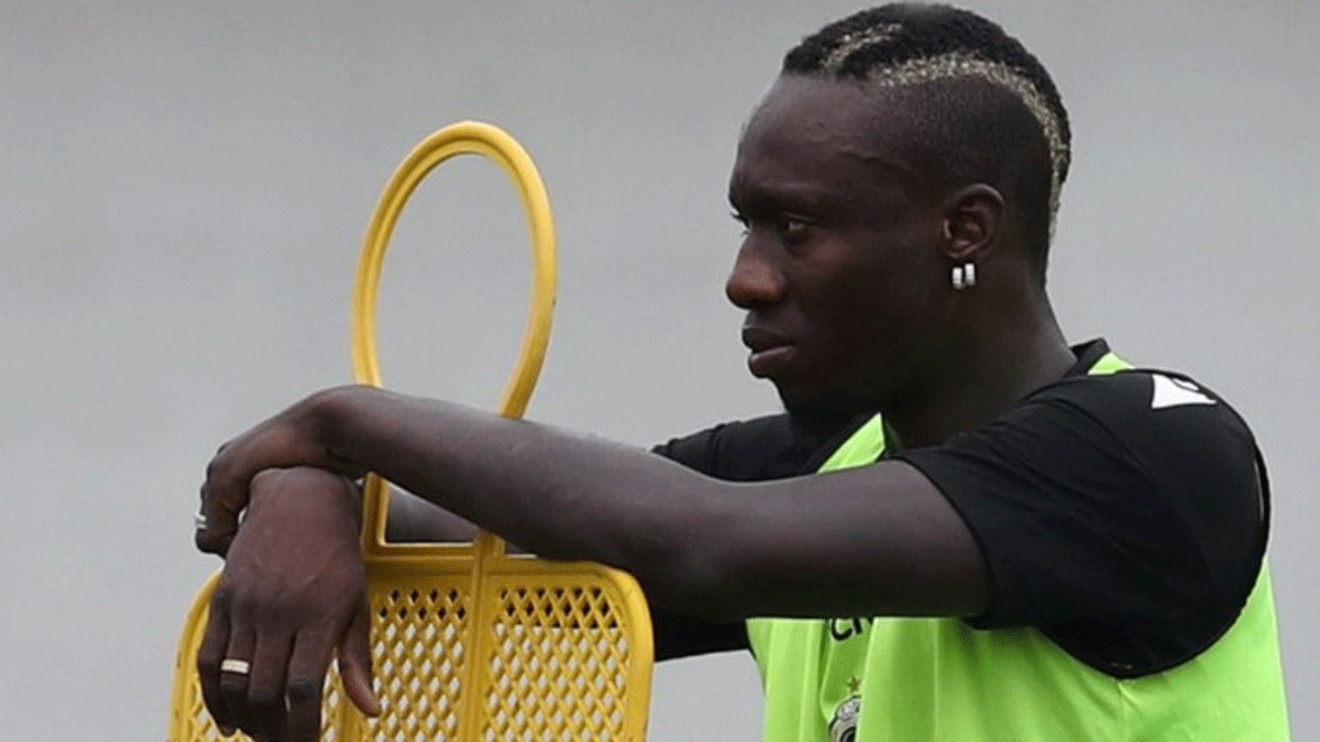 Mbaye Diagne kul�pten resmen ayr�ld�