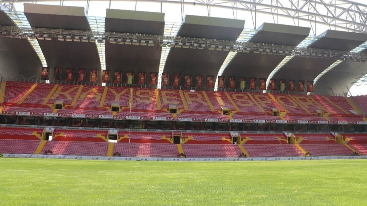 Kadir Has Stad futbola hazr
