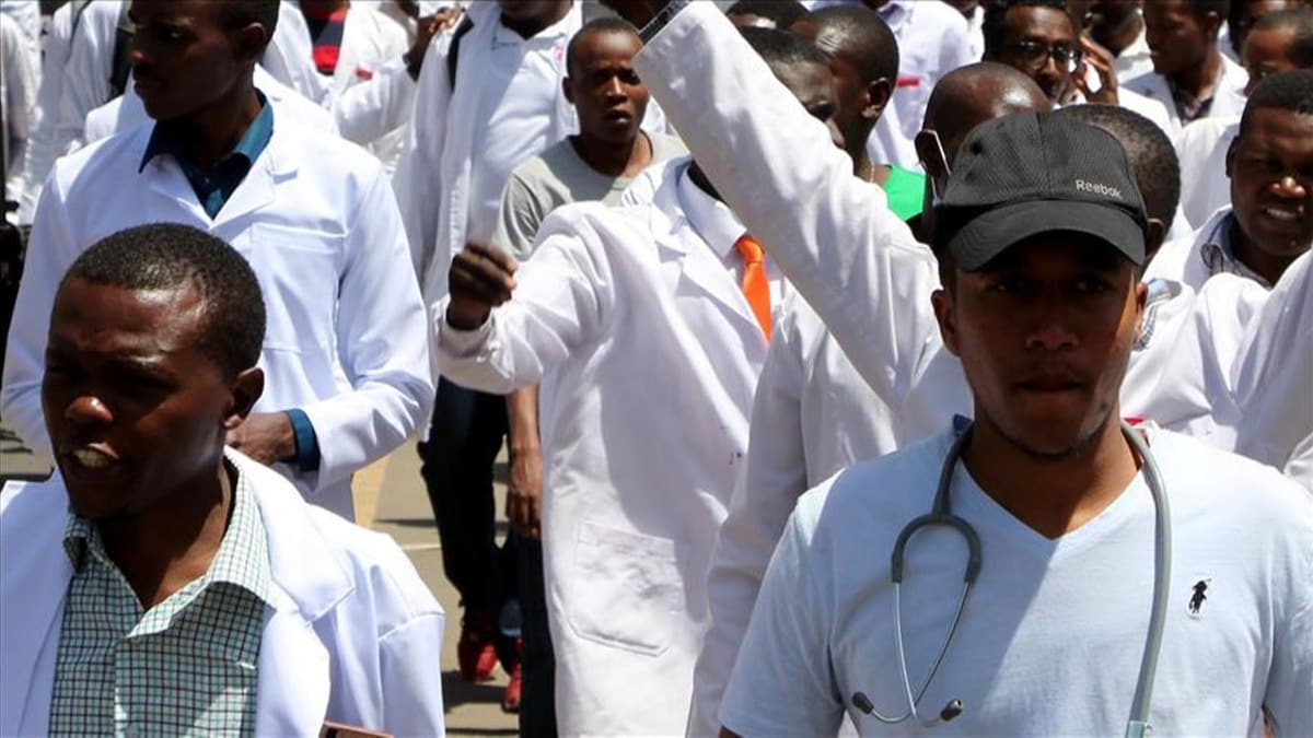 Nijerya'da doktorlar ''sresiz grev'' karar ald