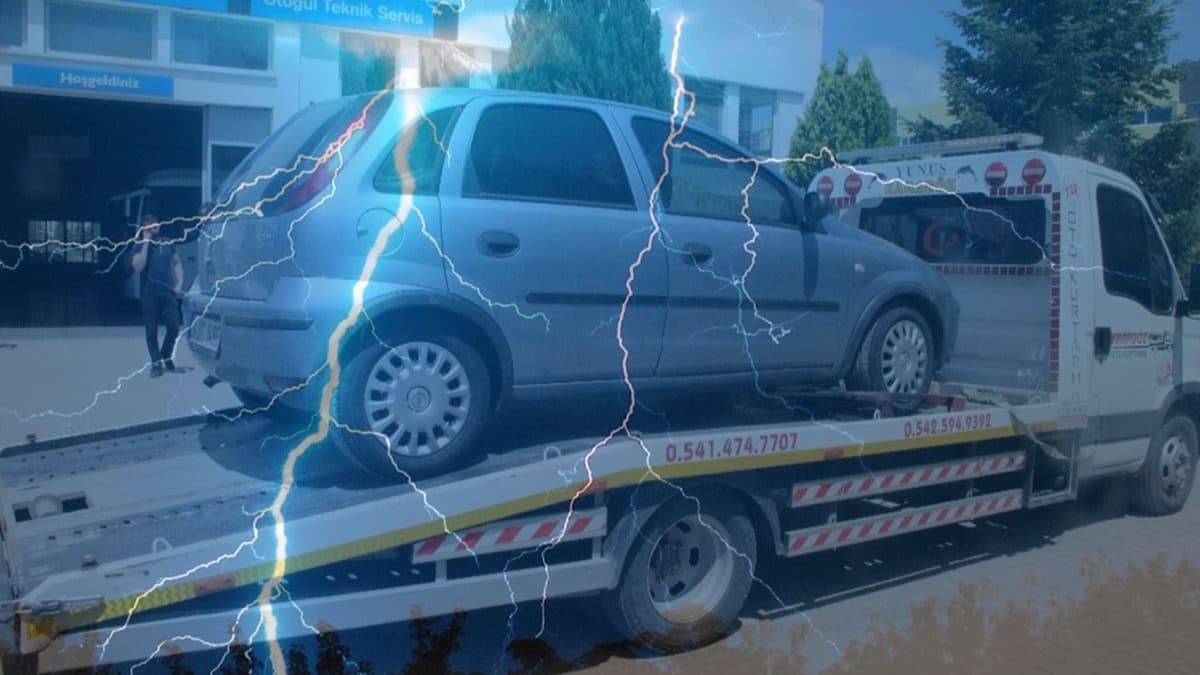 Seyir halindeki araca yldrm dt, 3 kii lmden dnd