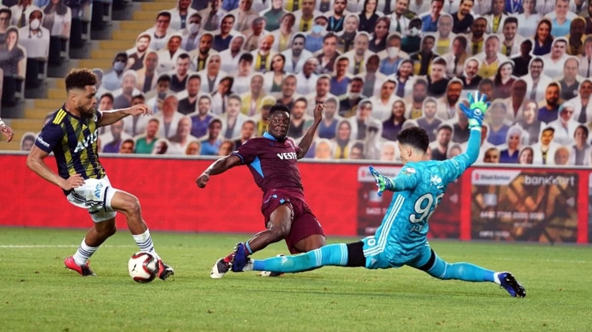 Fenerbahe 6 sezondur kupaya hasret