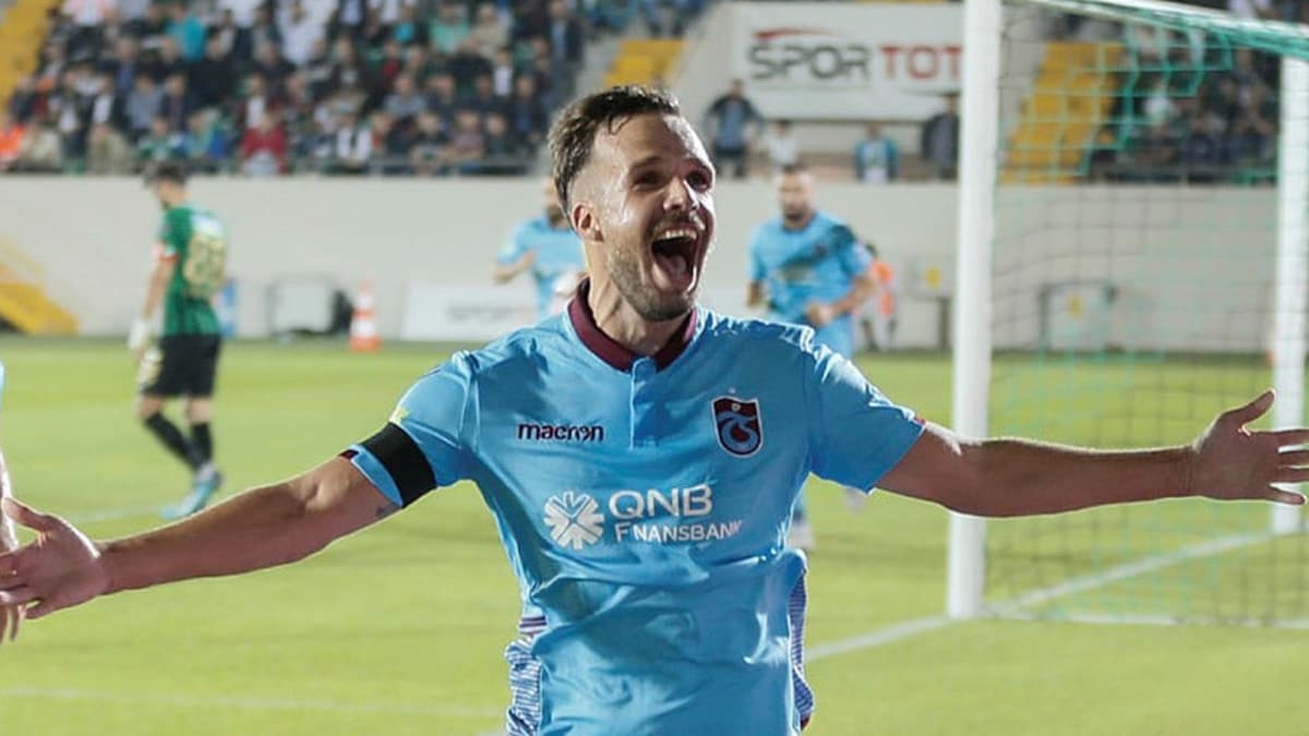 Filip Novak hedefini a��klad�!