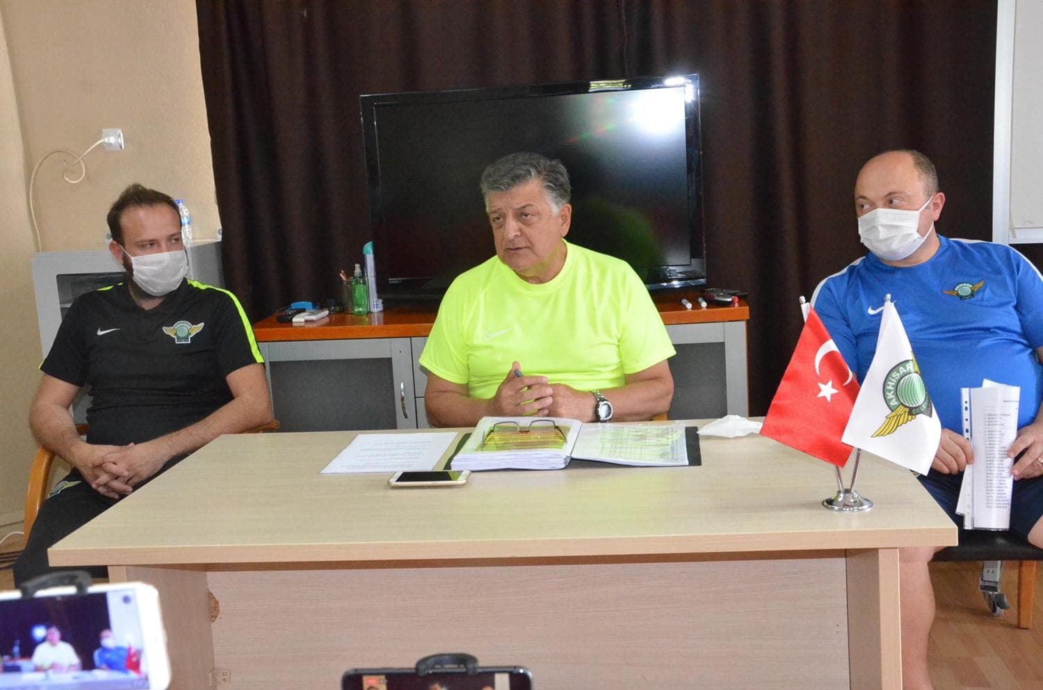 Y�lmaz Vural: 'Koronavir�s�n bize etkisi s�f�r'