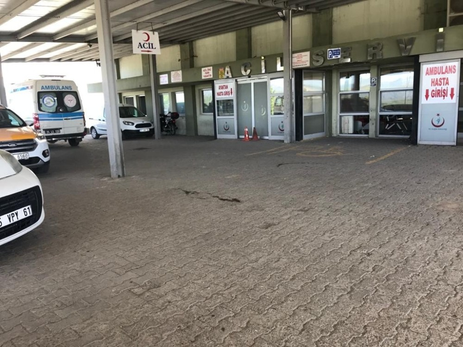 Horasan'da arazi kavgas�: 1 �l�, 11 yaral�