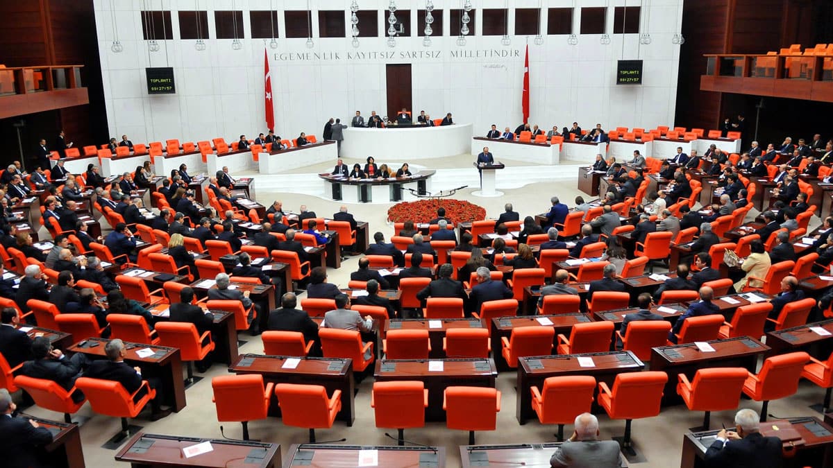 Son dakika... AK Parti'nin meclis ba�kan� aday� kim oldu? AK Parti'nin TBMM Ba�kan� aday� a��kland�