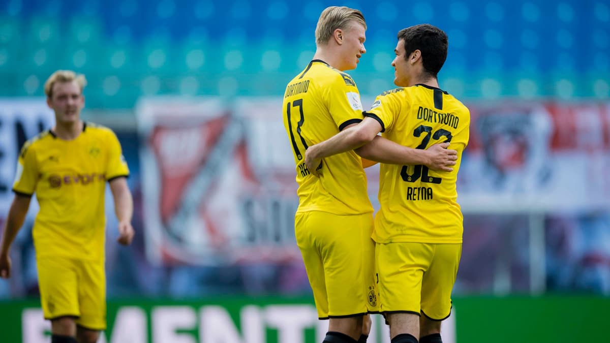 Borissia Dortmund gol rekoru k�rd�! Ligde ikincili�i garantiledi