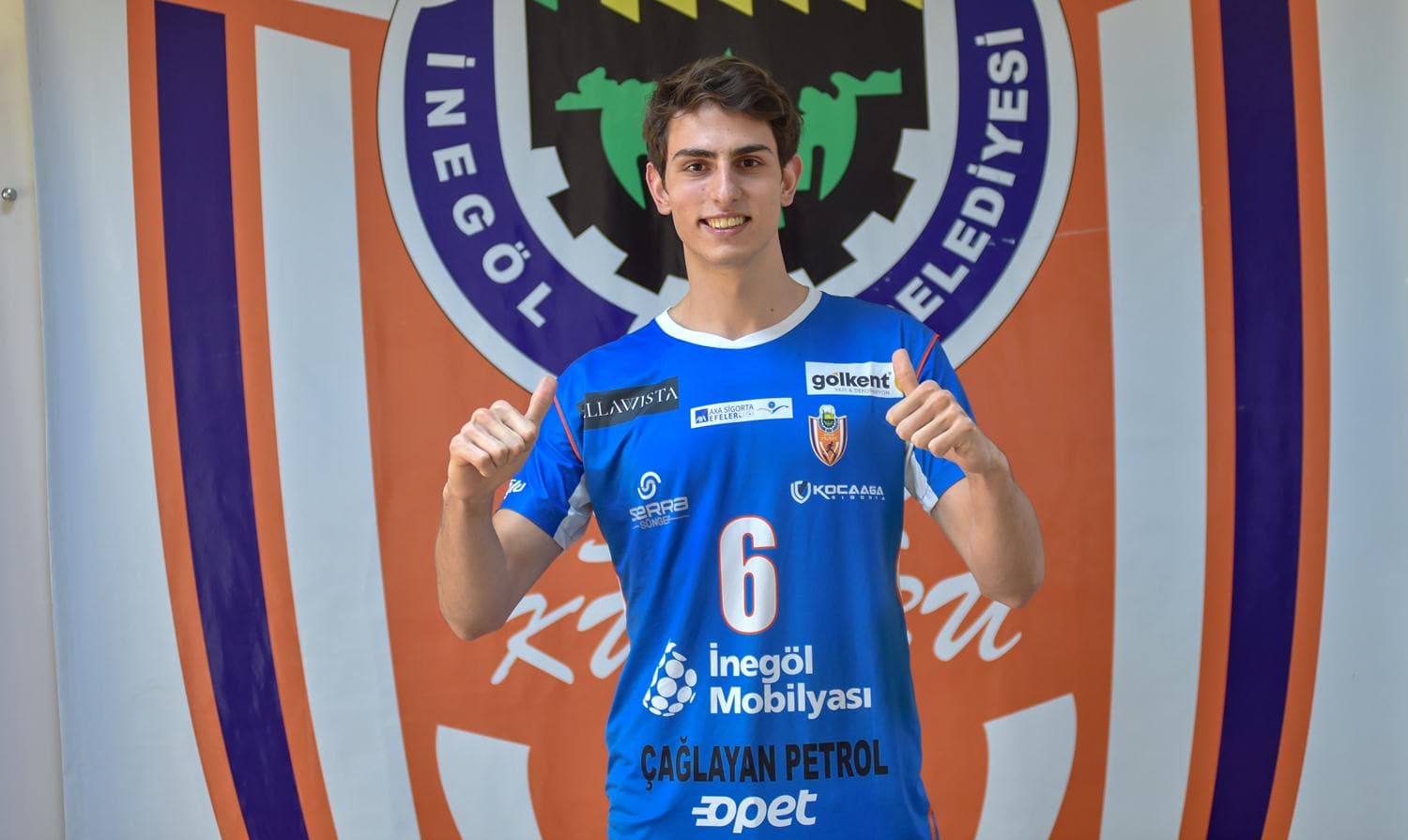 Fenerbah�e'den �neg�l'e transfer oldu