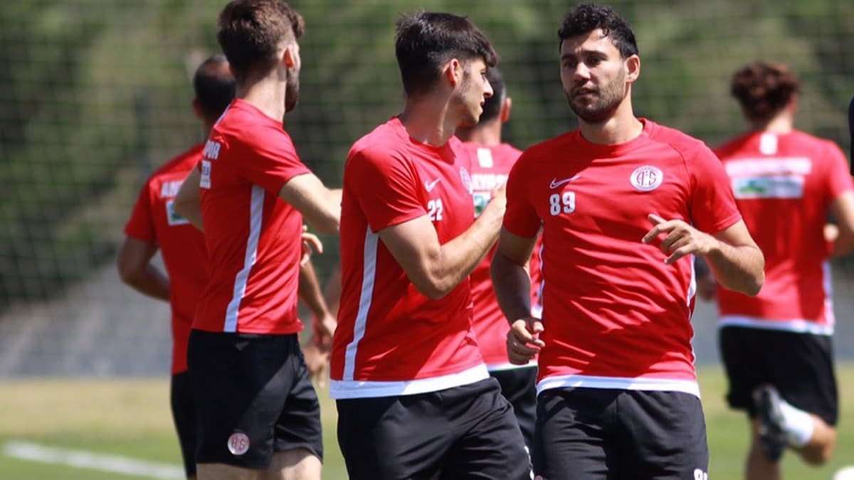 Antalyaspor yenilmezlik serisi peinde