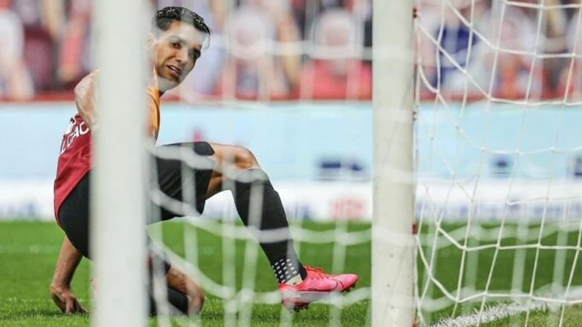 Galatasaray'da Falcao sakatland�